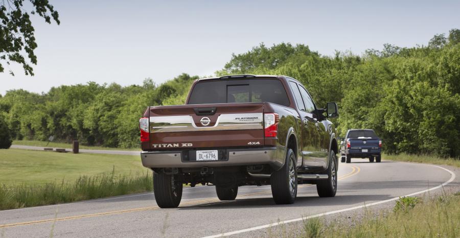  Nissan Titan Crew Cab XD Platinum Reserve 2015 года  (фото 33 из 33)